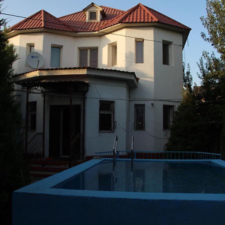 Dream Hostel Szymkent Zewnętrze zdjęcie